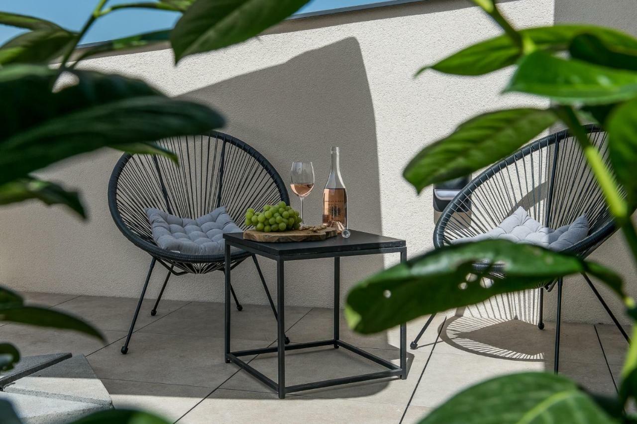 Sofia Boutique Hotel Domasa Dobra ภายนอก รูปภาพ