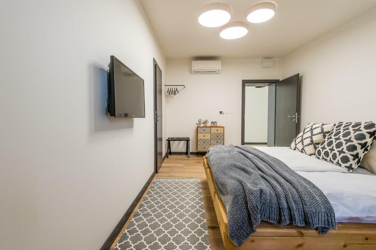 Sofia Boutique Hotel Domasa Dobra ภายนอก รูปภาพ